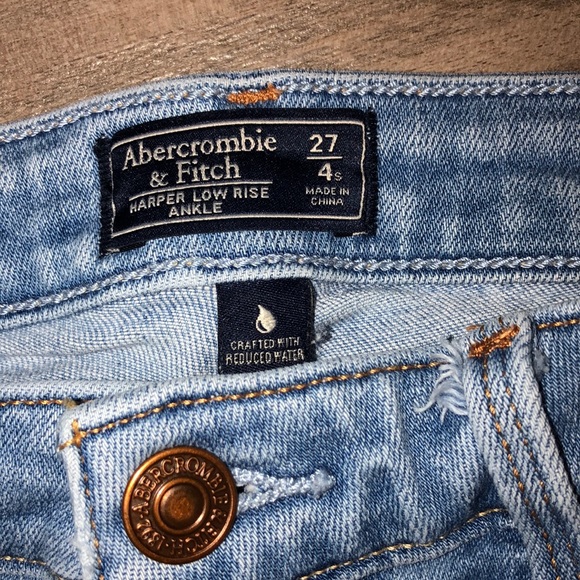 ❌SOLD❌EUC Abercrombie & Fitch denim jeans 27 4 - Picture 4 of 6